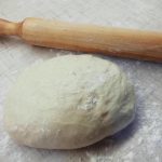 Was passiert, wenn man den Teig fallen lässt: Warum ein Brötchen einen harten Schlag braucht